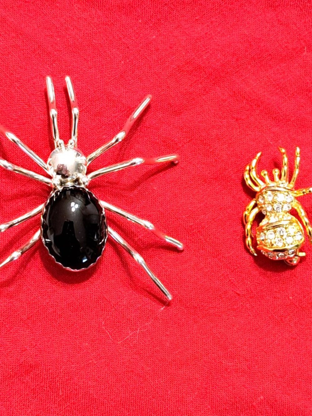 STERLING SILVER SPIDER BROOCH PIN W BLACK STONE & GOLD TONE SPIDER PIN